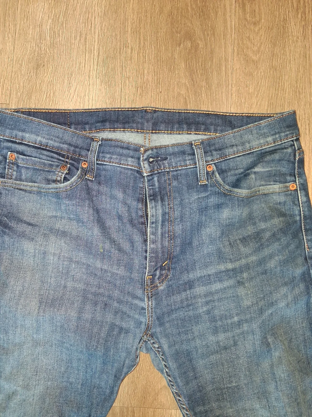 Levi's Men's Slim Straight Jeans - Medium Blue Wash